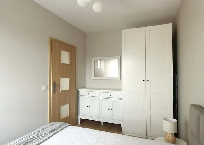 Klimatyczne Mieszkanie Z Balkonem Vratislav