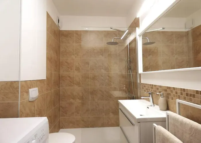 Apartmán Klimatyczne Mieszkanie Z Balkonem Vratislav